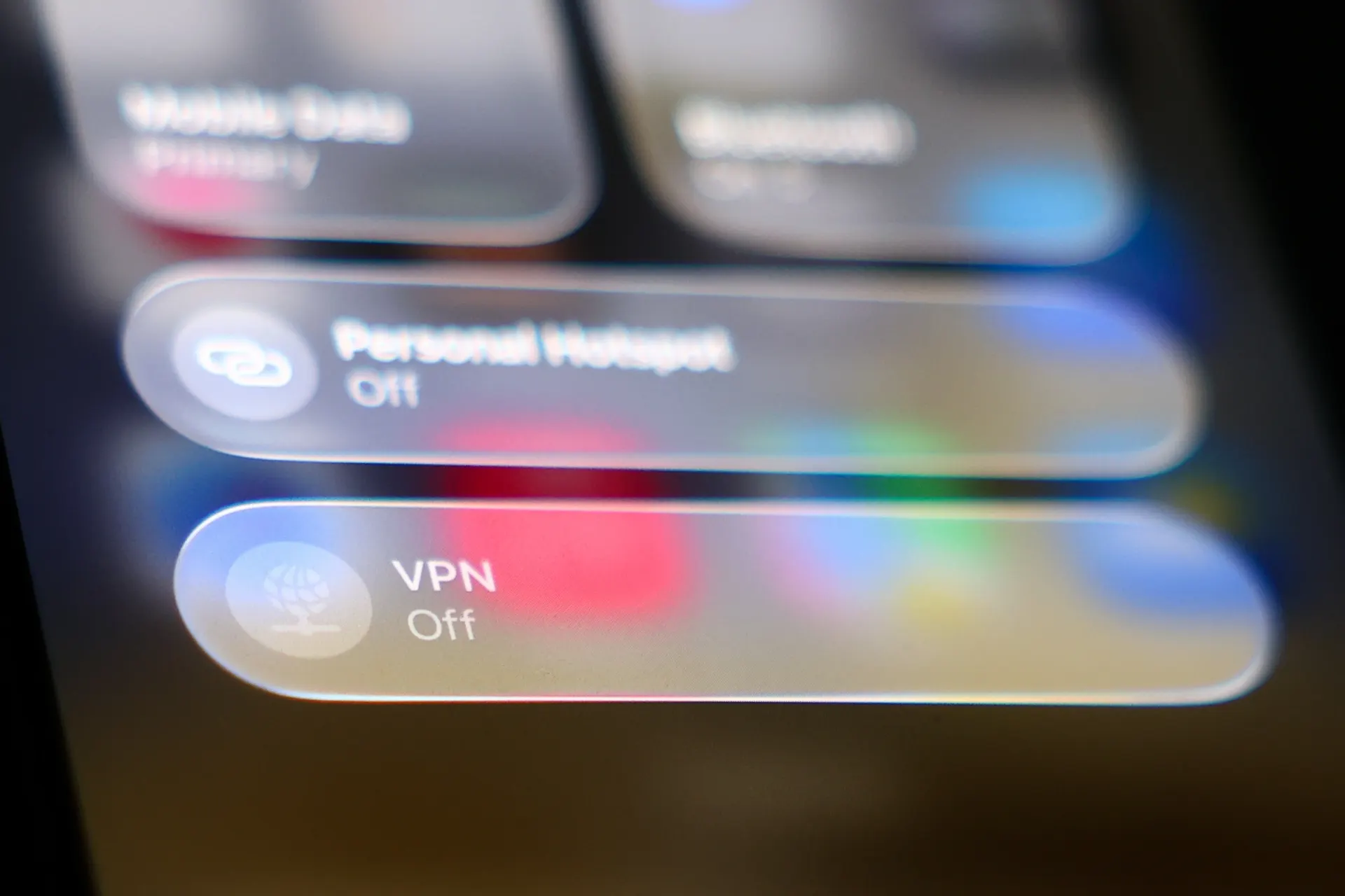 После требований ограничивать доступ через VPN с 15 апреля некоторые сайты и приложения вновь стали доступны с включённым VPN для части пользователей; ситуация зависит от конкретного сервиса и используемого VPN.