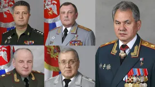 После смены министра обороны обновлено почти треть структуры ведомства: уволены ближайшие соратники прежнего главы, ряд генералов и топ-менеджеров подведомственных компаний арестованы по обвинениям в коррупции и хищениях.