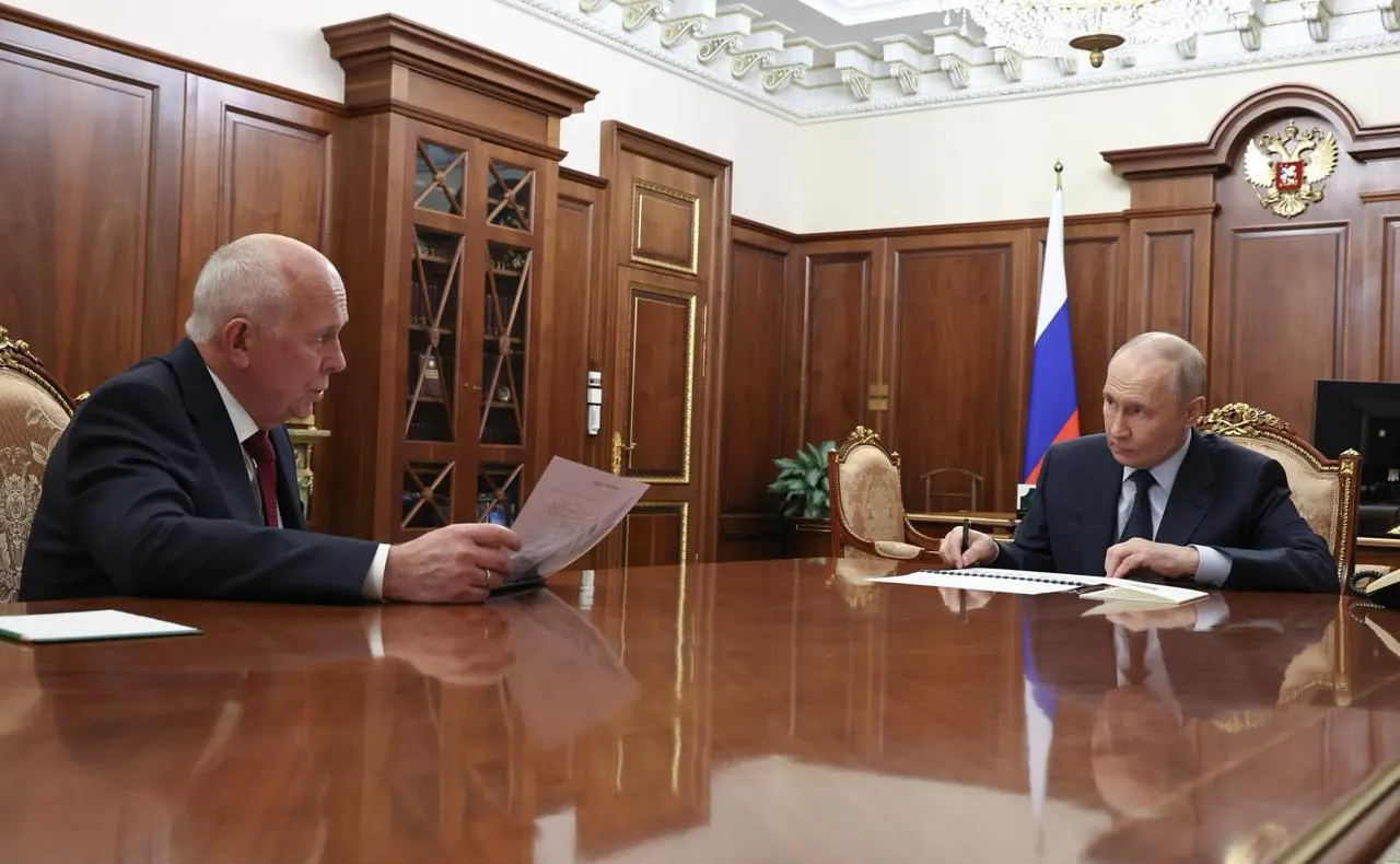 Глава Ростеха доложил о проблемах производства: серийный выпуск МС‑21 и «Суперджета‑100» перенесён на следующий год; в 2026-м ожиданий не подтвердилось, а в этом году планируется получить сертификат только для Ил‑114‑300.