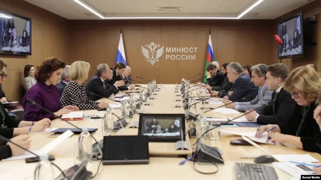 В обновлённый реестр также попали писатель Дмитрий Петров, журналист Александр Поливанов и проект «Четвёртый сектор».