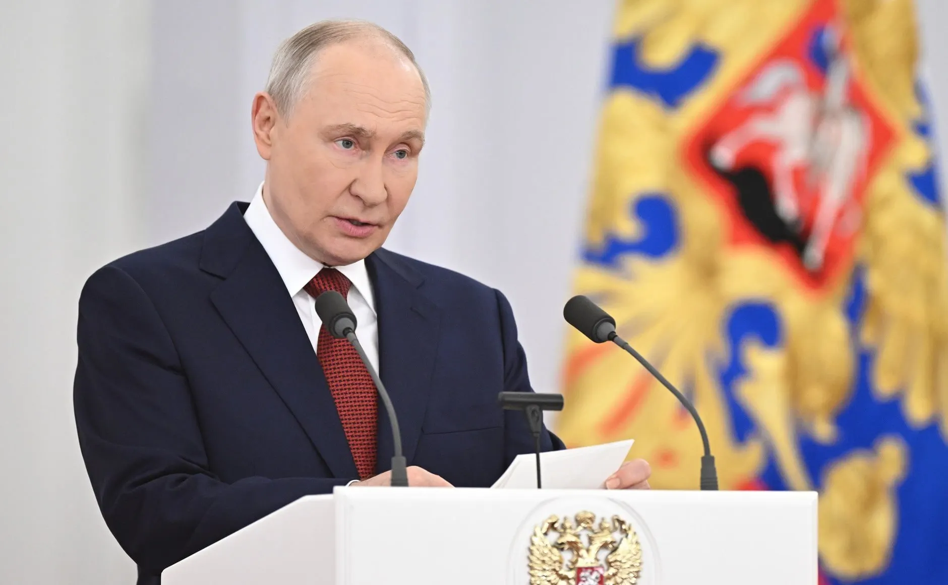 Путин заявил, что Россия добьется целей в СВО, назвал западные санкции неэффективными, обозначил приоритеты бюджета на ближайшие три года и подчеркнул, что решения принимаются в интересах граждан.