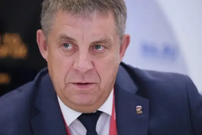 После отставки Александра Богомаза рассматривают как претендента на вакантный мандат депутата Госдумы. Ранее он уже работал в парламенте и возглавлял комитеты по аграрным вопросам и науке.