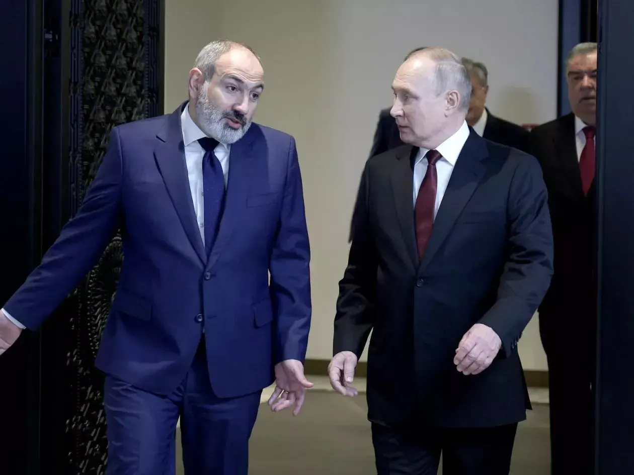 Премьер-министр Армении заявил, что Ереван не станет вводить антироссийские санкции Евросоюза и не будет способствовать их обходу; европейские эксперты подтвердили отсутствие таких действий.
