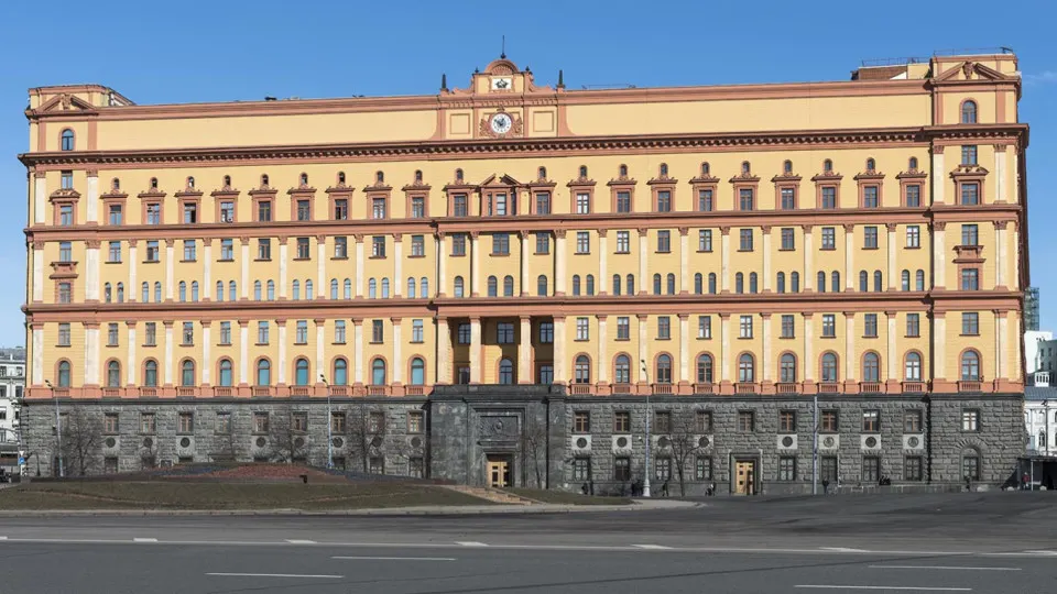 Руководитель Погранслужбы ФСБ заявил о нарушениях договорённостей со стороны Финляндии и Эстонии, росте провокаций на западных рубежах и наращивании военной активности у границ России.