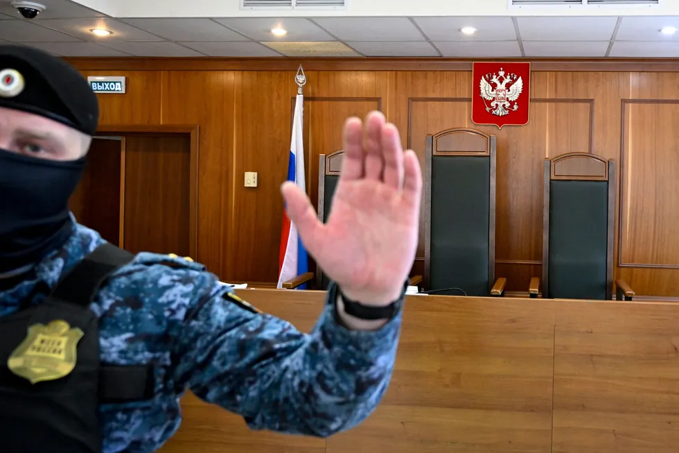 Судебный департамент снял с общего доступа статистику о судимости с 2005 года. Потеря этих данных осложнит мониторинг репрессий, оценки судебной практики и анализ отправки обвиняемых на фронт.