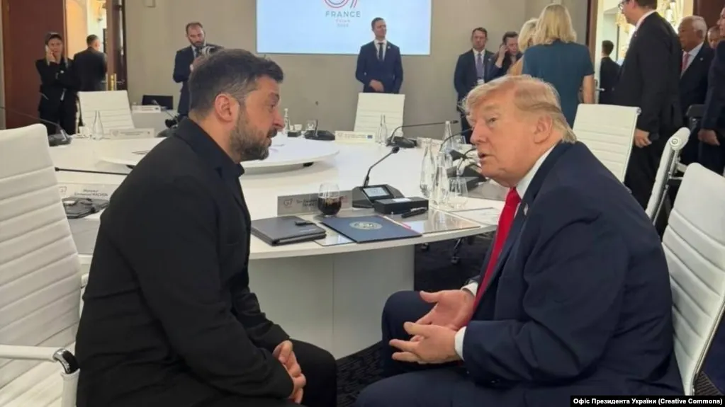 На саммите в Эвиане главы G7 сошлись на необходимости нарастить давление на Москву. Рассматриваются новые ограничения в энергетике и банках, а также поставки Украине средств ПВО и ракет.
