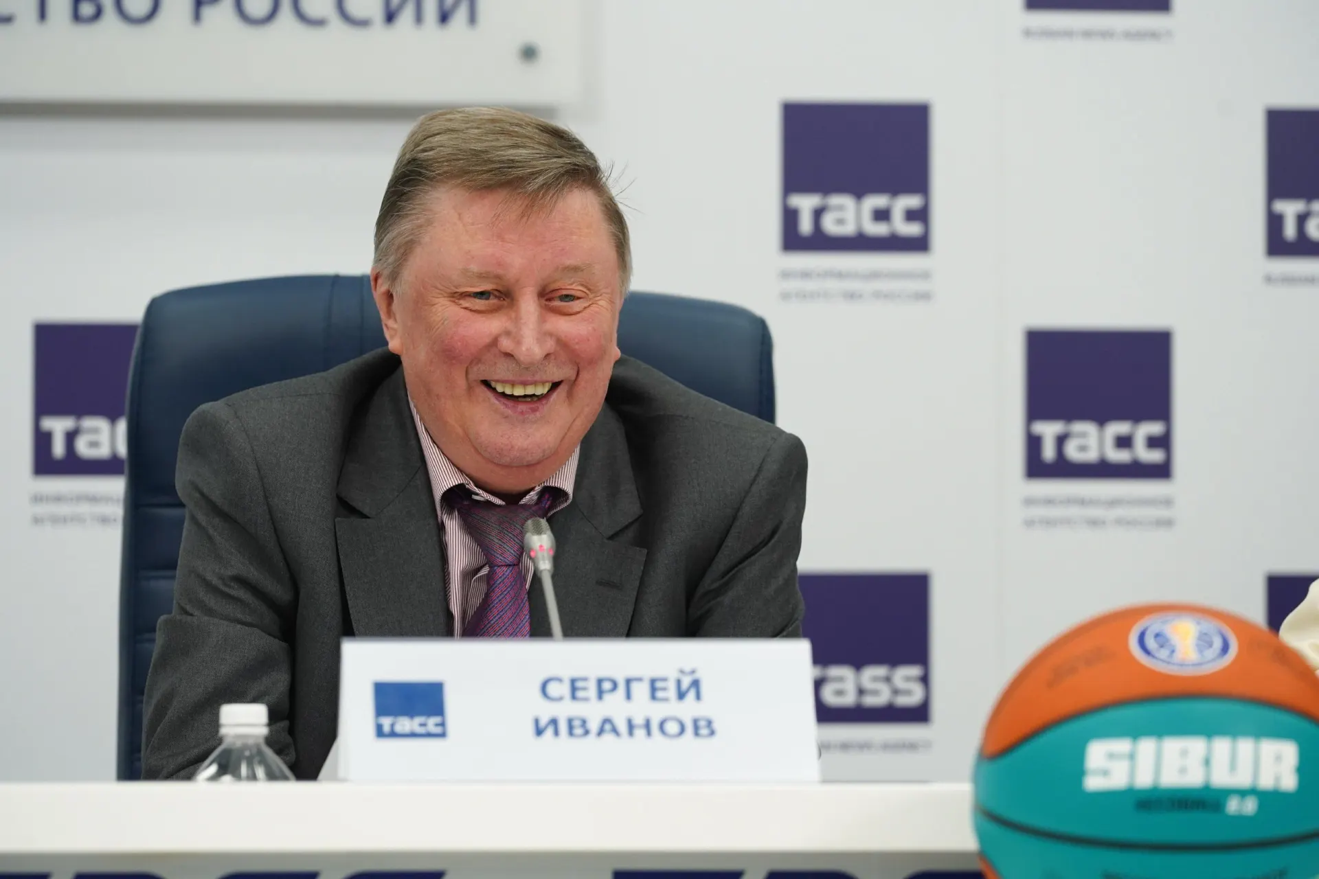 Ему было 73 года. Близкий друг сообщил, что общались всего три дня до смерти.