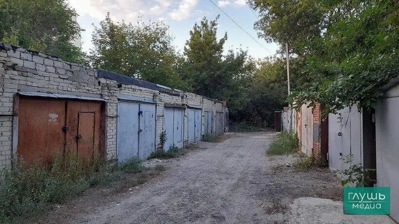 Госдума продлила действие упрощённого порядка оформления гаражей и земель под ними — новый крайний срок установлен на 1 сентября 2031 года. За время амнистии зарегистрировали 746 тысяч объектов; ожидается ещё около полумиллиона оформлений.