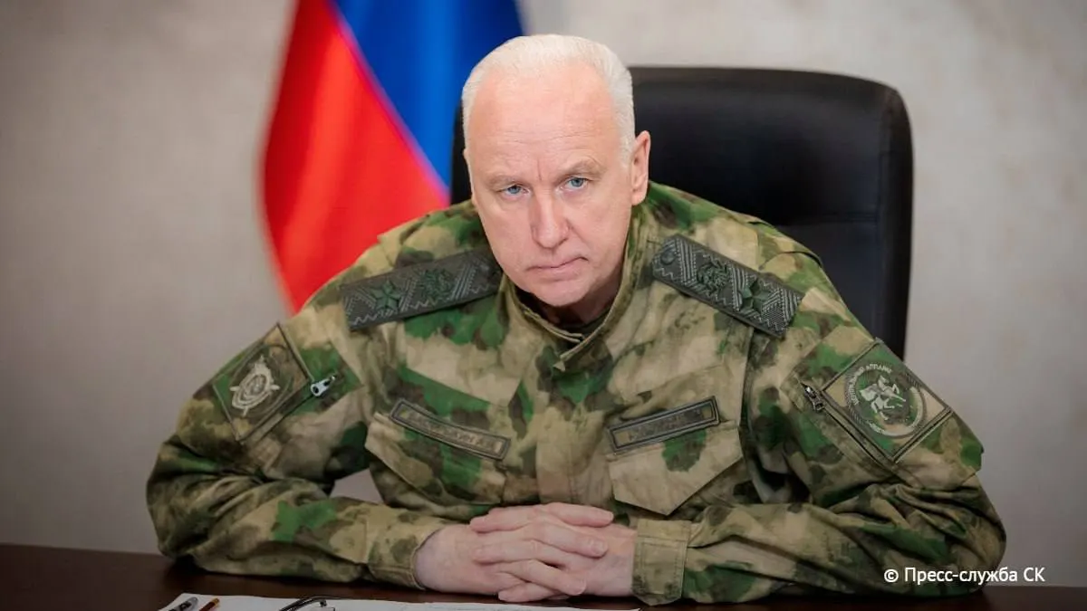 Глава Следственного комитета заявил, что с начала войны в 54 регионах РФ фиксировались атаки: по его данным, 1 472 человека погибли, 6 754 получили ранения, материальный ущерб превышает 1 трлн рублей.