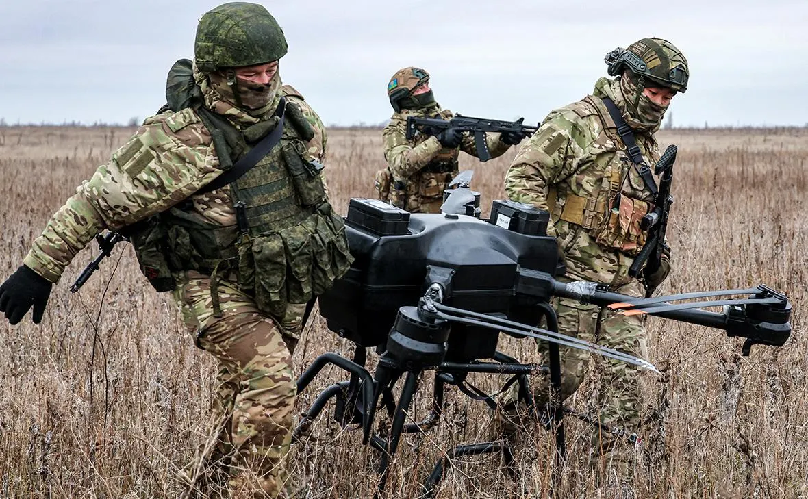 К концу первого полугодия подготовили только около 8 тысяч специалистов вместо запланированных десятков тысяч. Критики отмечают провал кампании по вербовке студентов и общее снижение набора в армию.