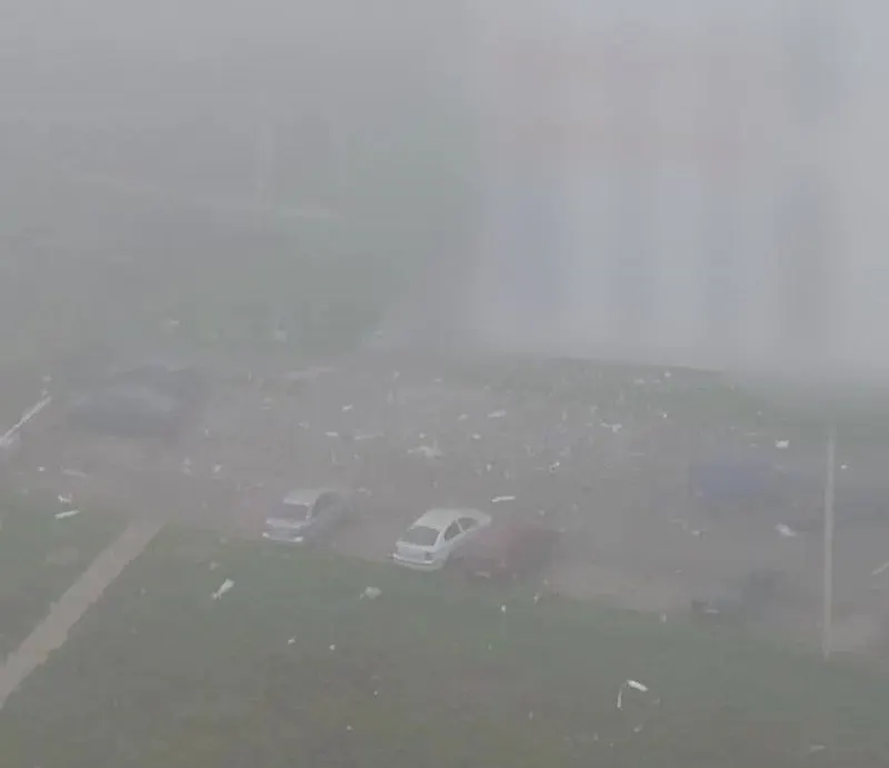 Четыре человека пострадали в Белгородской области, включая ребёнка; атаки дронов зафиксированы в Башкирии и Владимирской области; повреждены здания и автомобили.