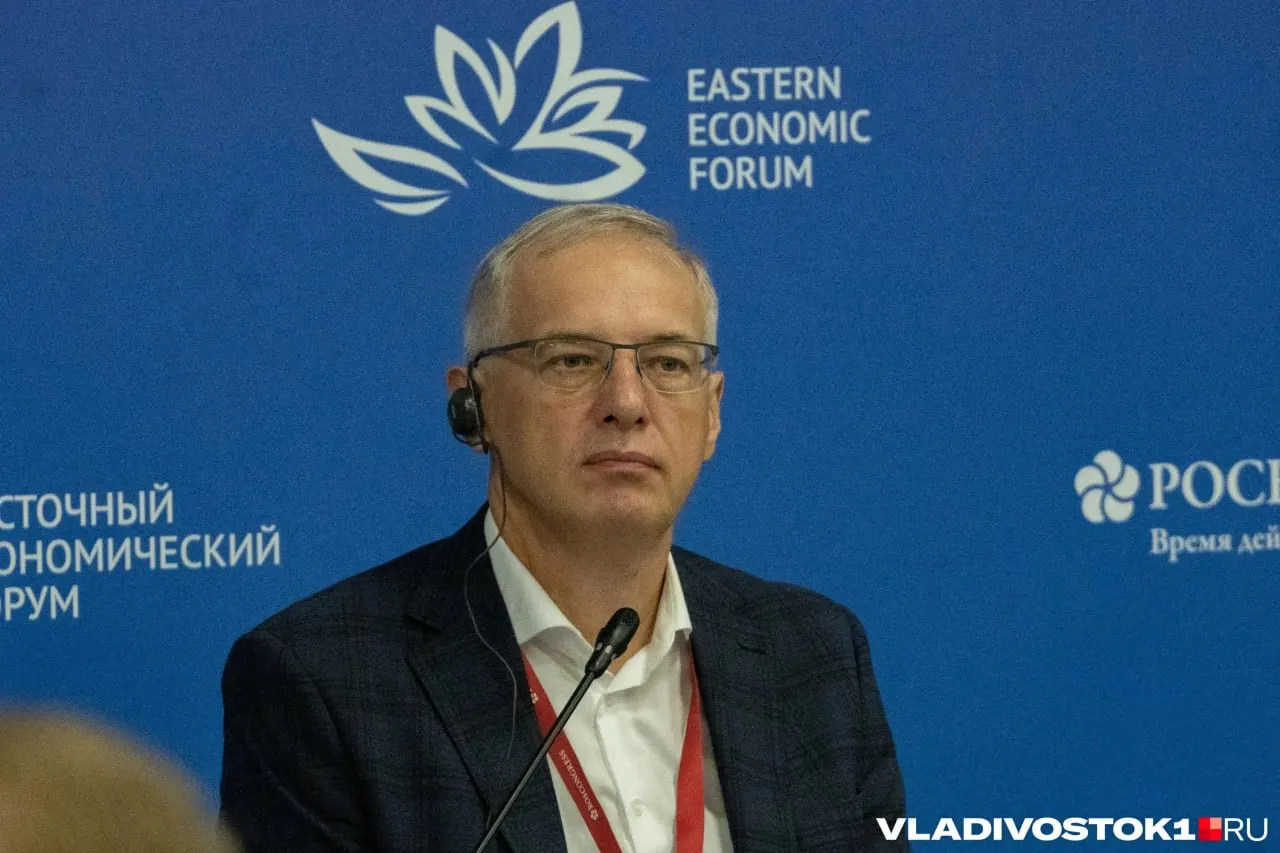Глава DNS признал важность повышения Олега Кожемяко до полпреда на Дальнем Востоке и назначения Константина Шестакова на должность временно исполняющего обязанности губернатора Владивостока, отметив опыт и способность к диалогу.