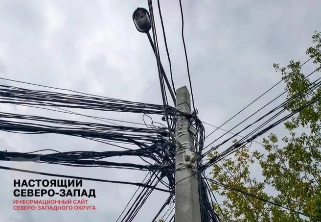 ФАС предлагает включать расходы на защиту электросетей от беспилотников и восстановление объектов в тарифы на передачу энергии, что может отразиться на счетах потребителей и бизнесе.